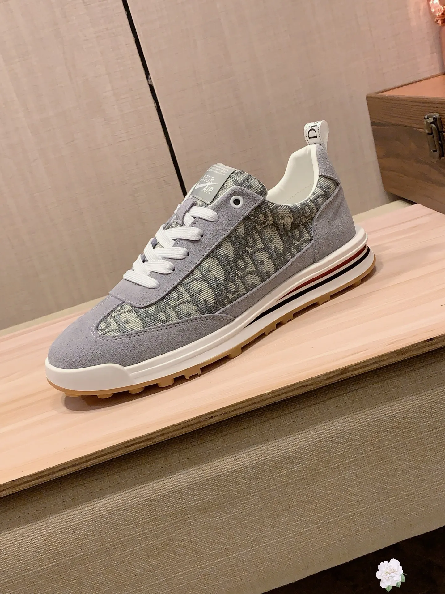Men's men's shoes 💰442💰💰🎩🎩[Lightning][Lightning] "Dior DIOR*" latest • popular casual shoes, top brand [seduce] luxury ~ purchasing agency, top ~ quality. [Strong] The upper is made of imported breathable cowhide with material ➕ breathable sheepskin feet (•) and fine workmanship. The original stylish and stylish soft rubber wear-resistant and non-slip outsole is light and comfortable on the feet. The real thing looks better when photographed in person. 004: code: 38-44, 2️⃣ colors selected